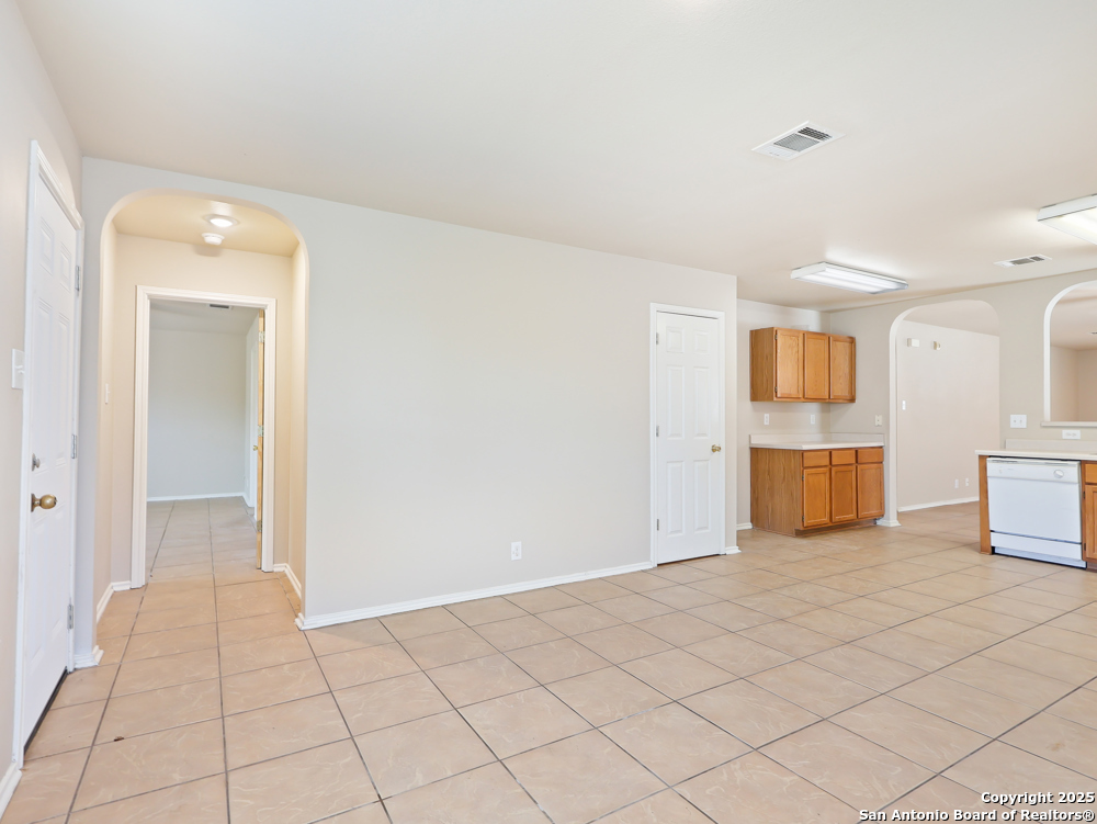 9014 Spiral Woods