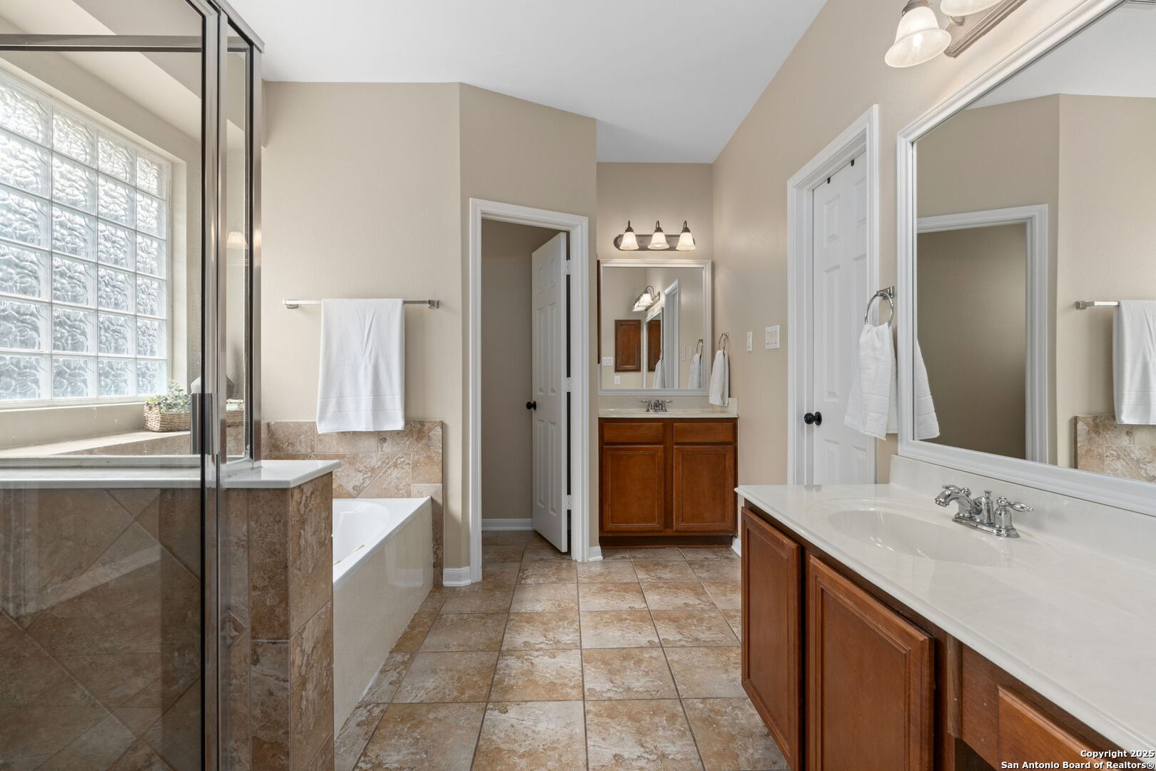 16106 Ponderosa Pass