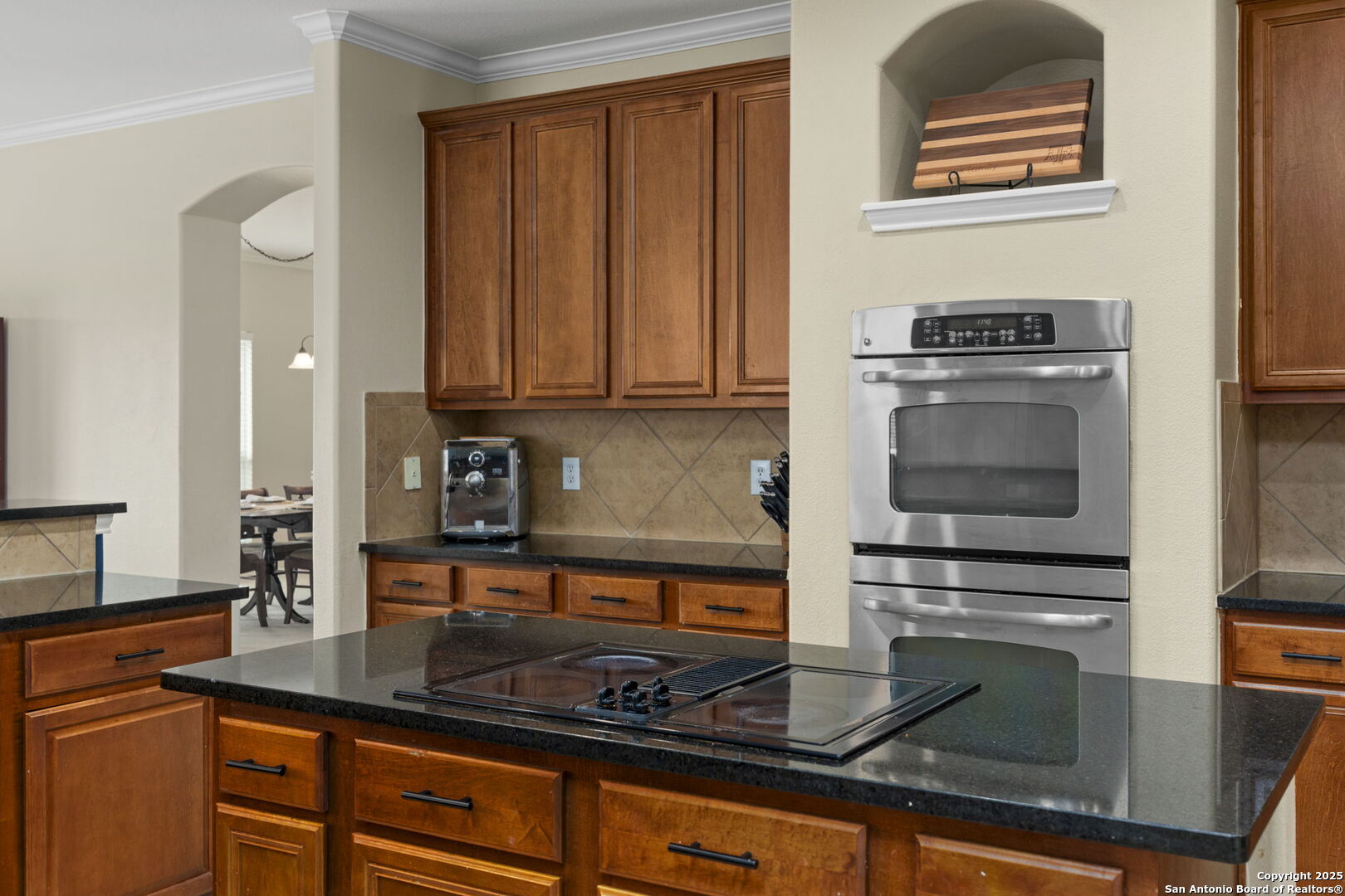 16106 Ponderosa Pass