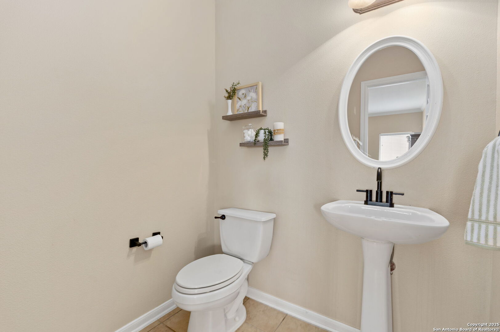 16106 Ponderosa Pass