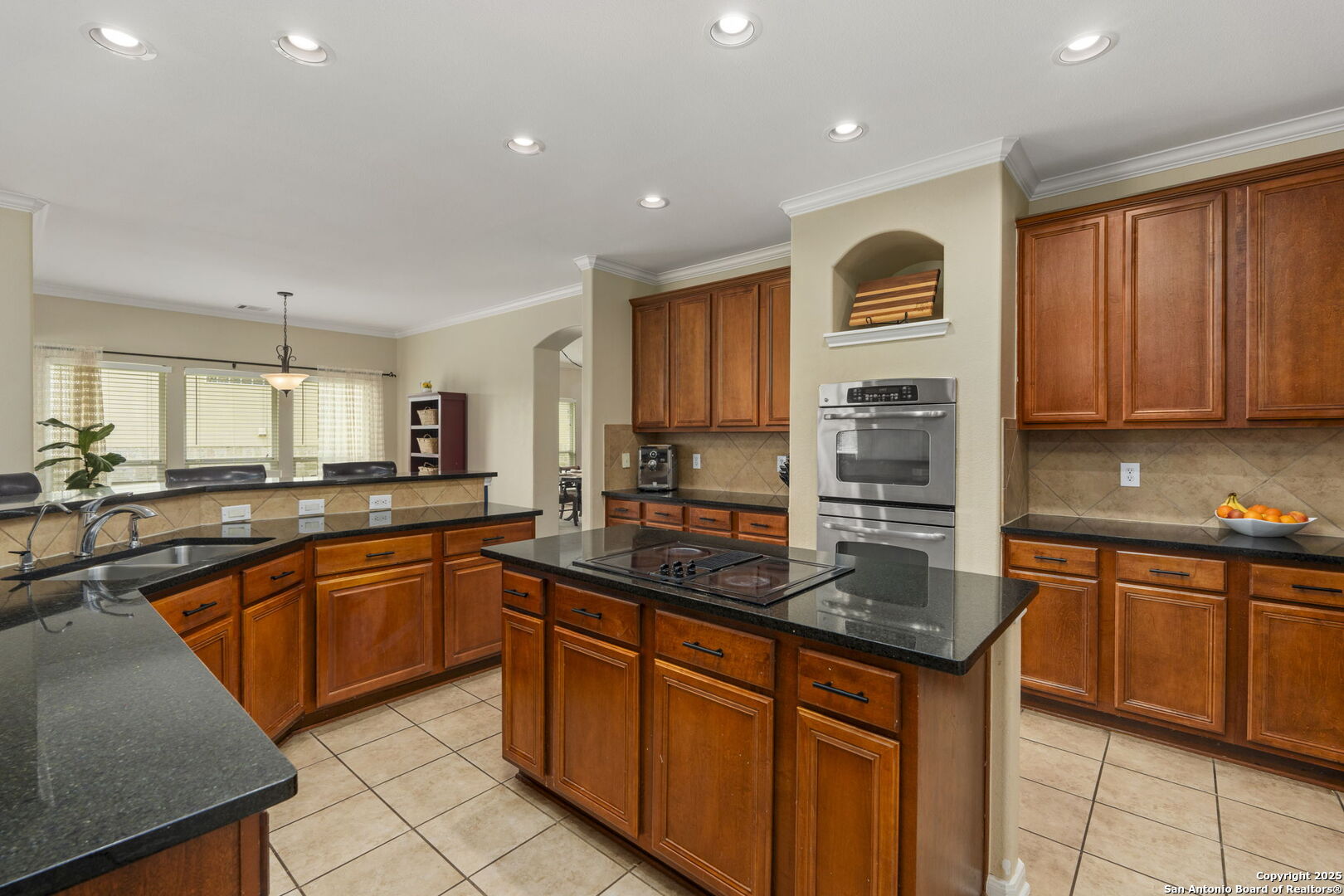 16106 Ponderosa Pass