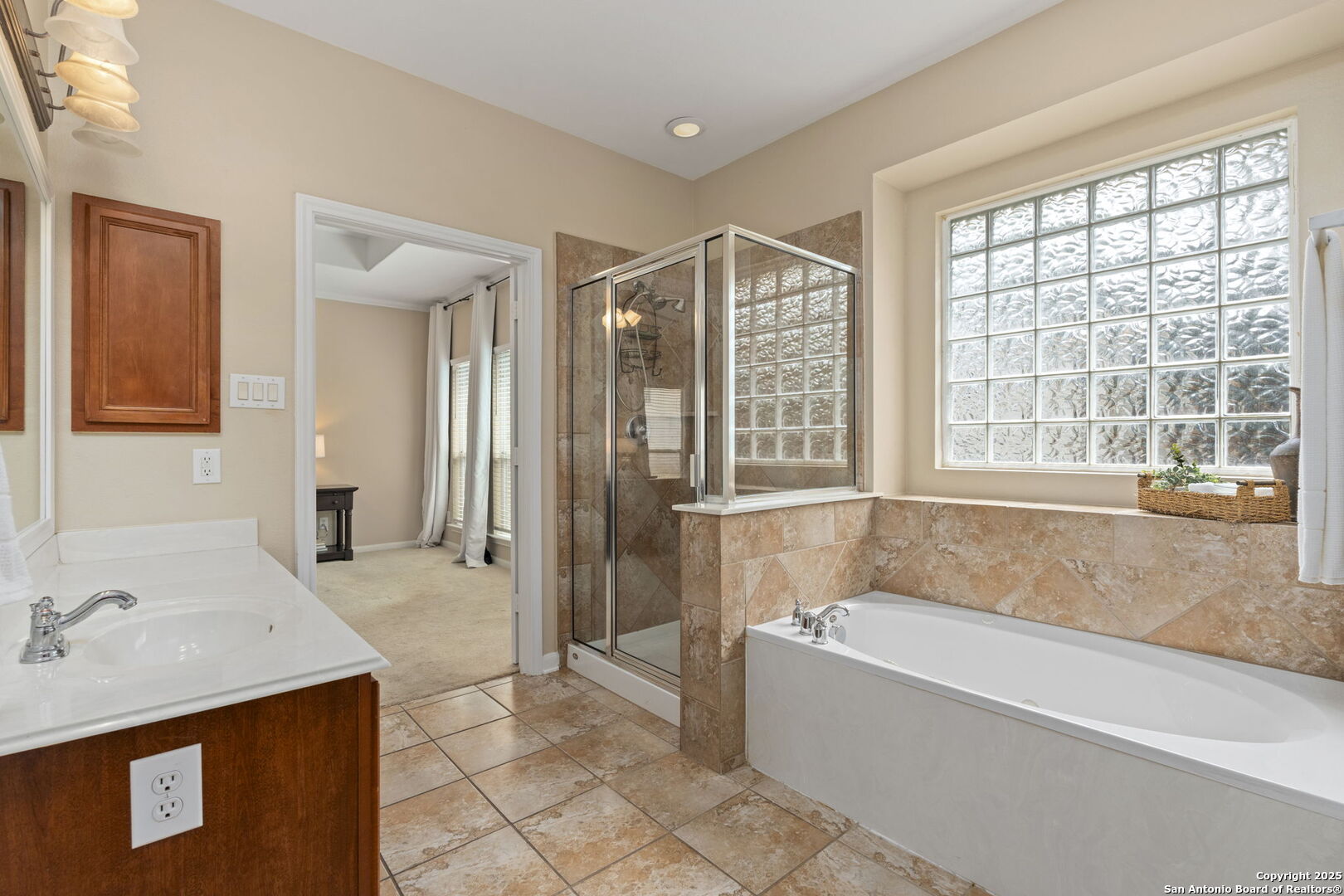 16106 Ponderosa Pass