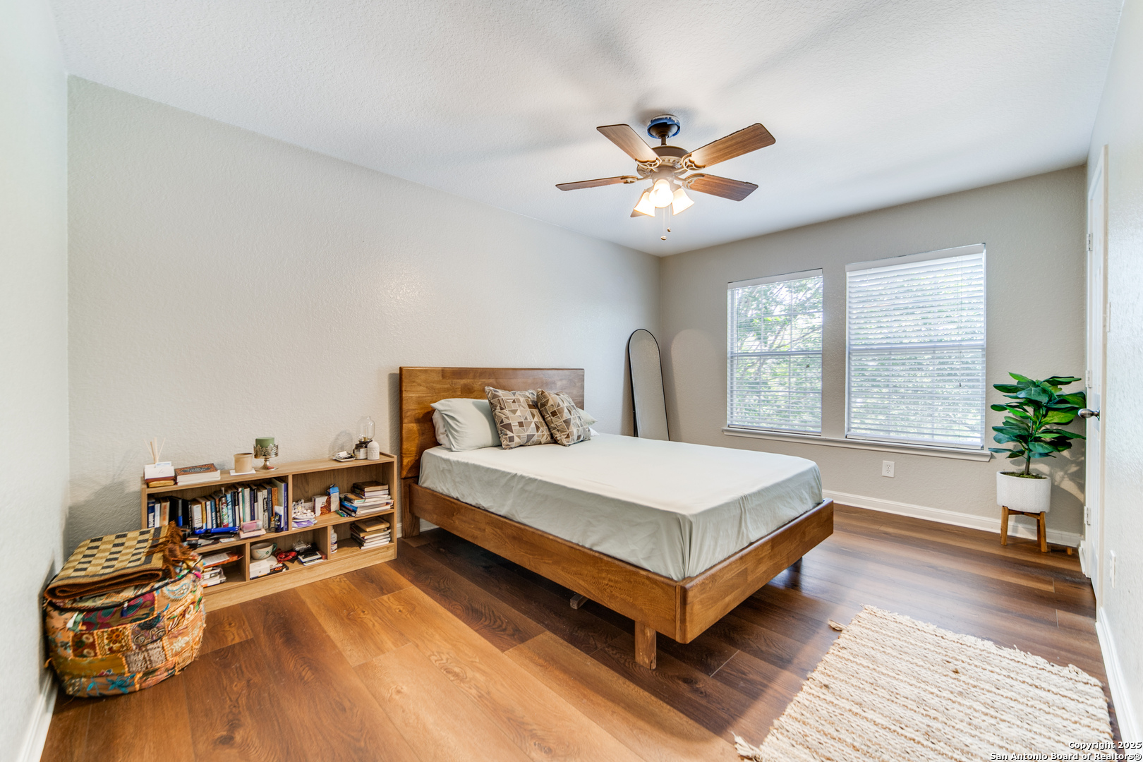 24442 Buck Creek