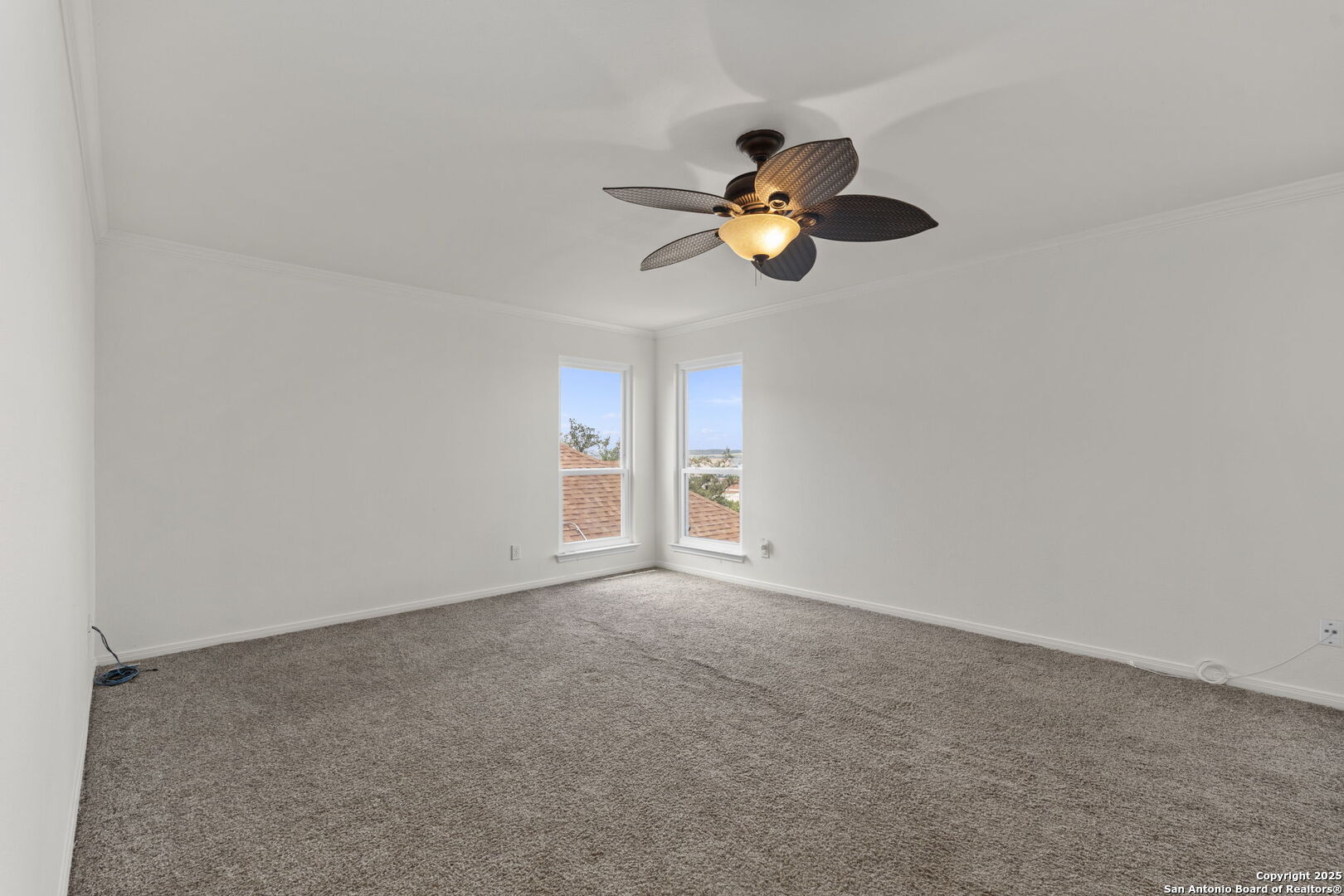 815 Windhurst