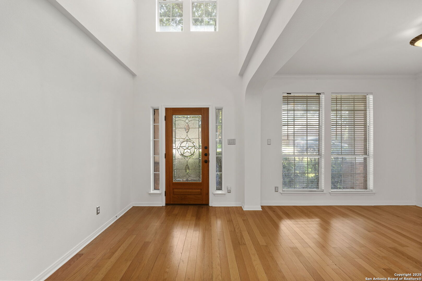815 Windhurst