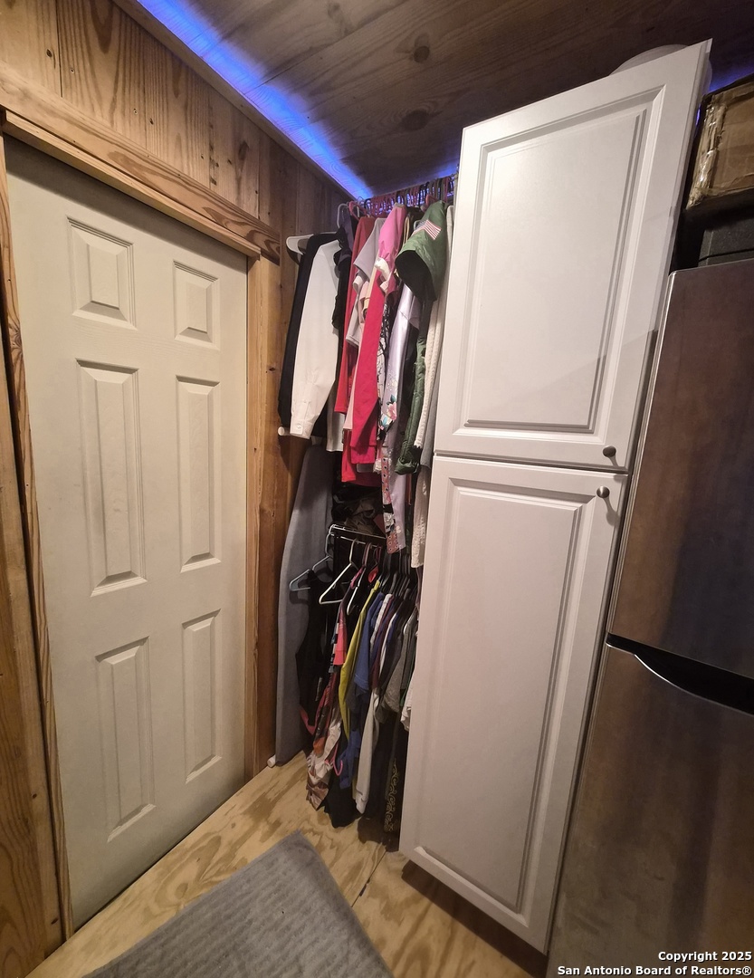 545 Spanish Oak Road