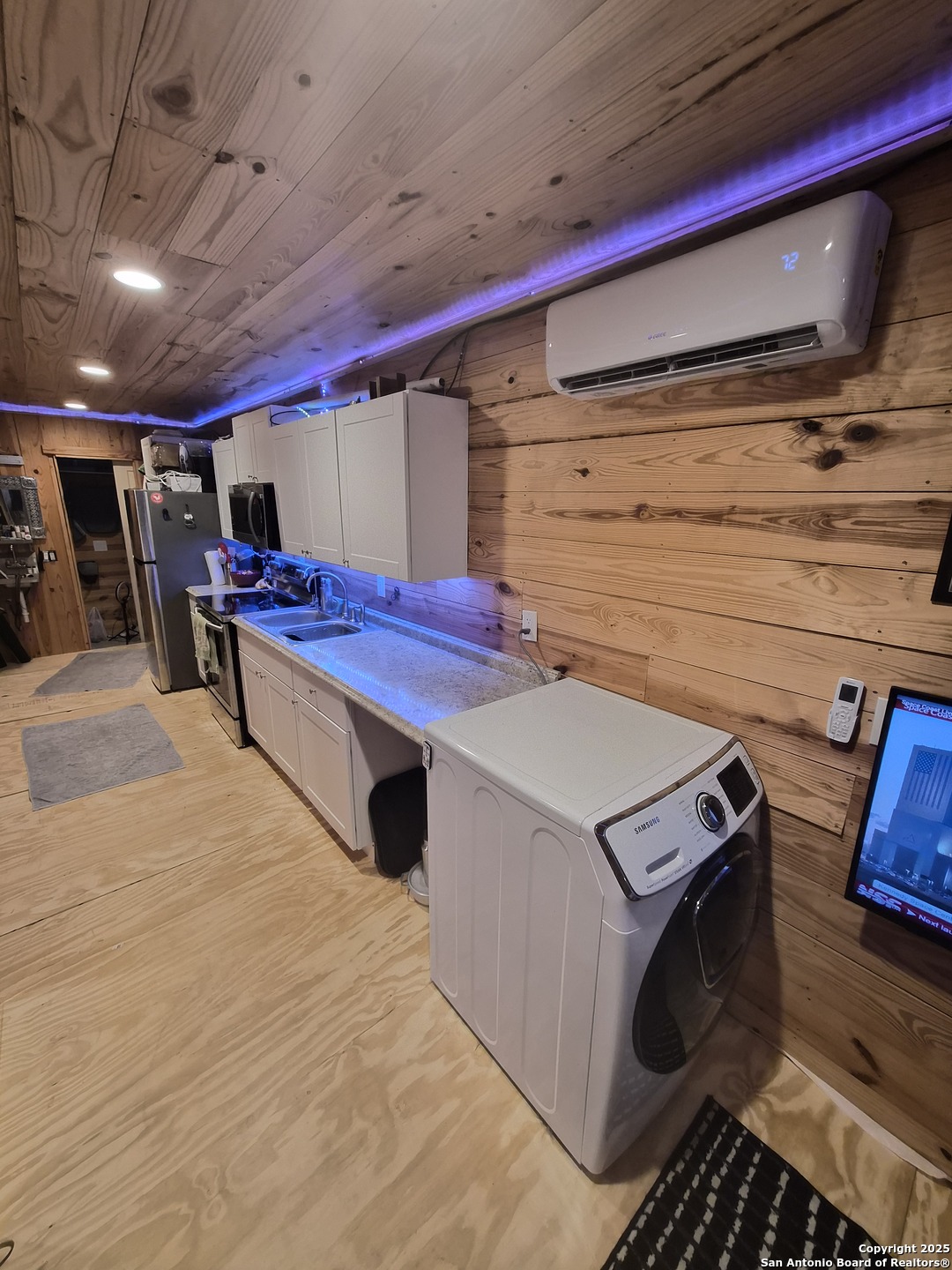 545 Spanish Oak Road