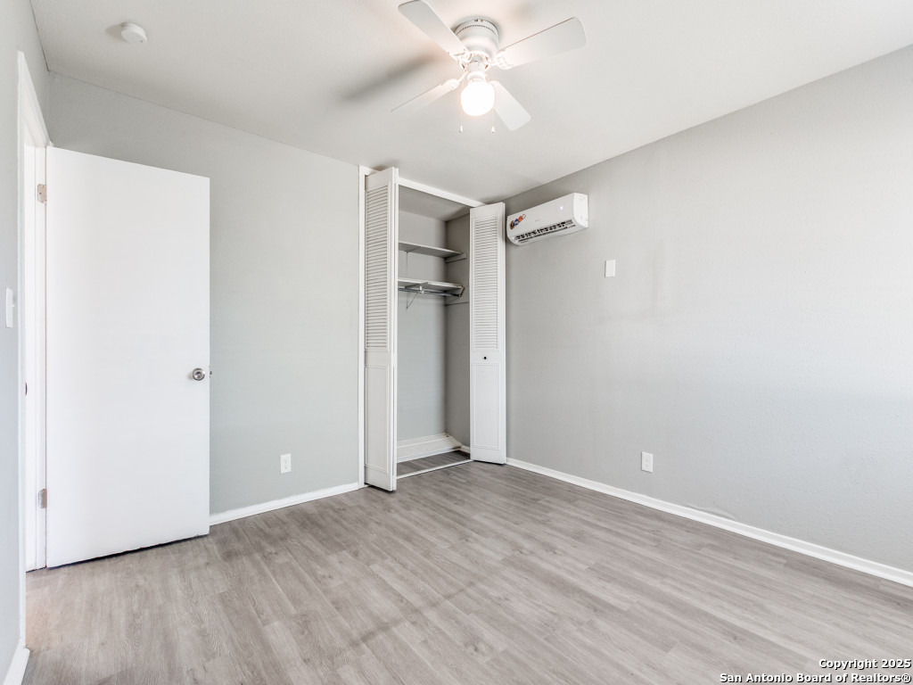 5830 Castle Yard