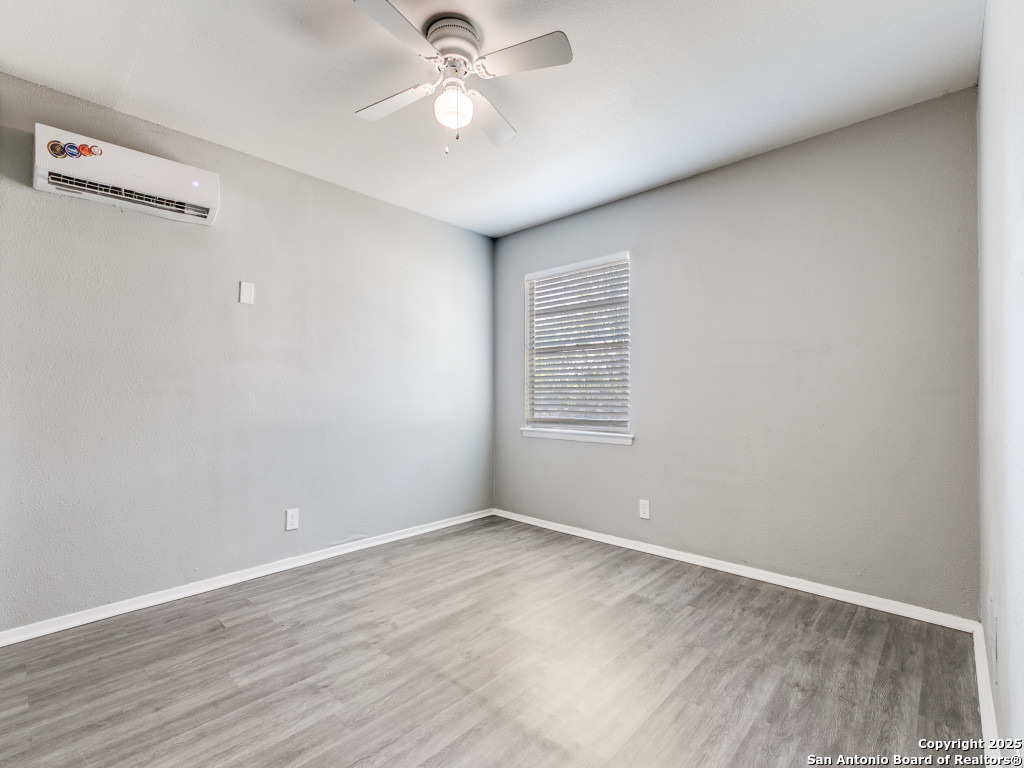 5830 Castle Yard