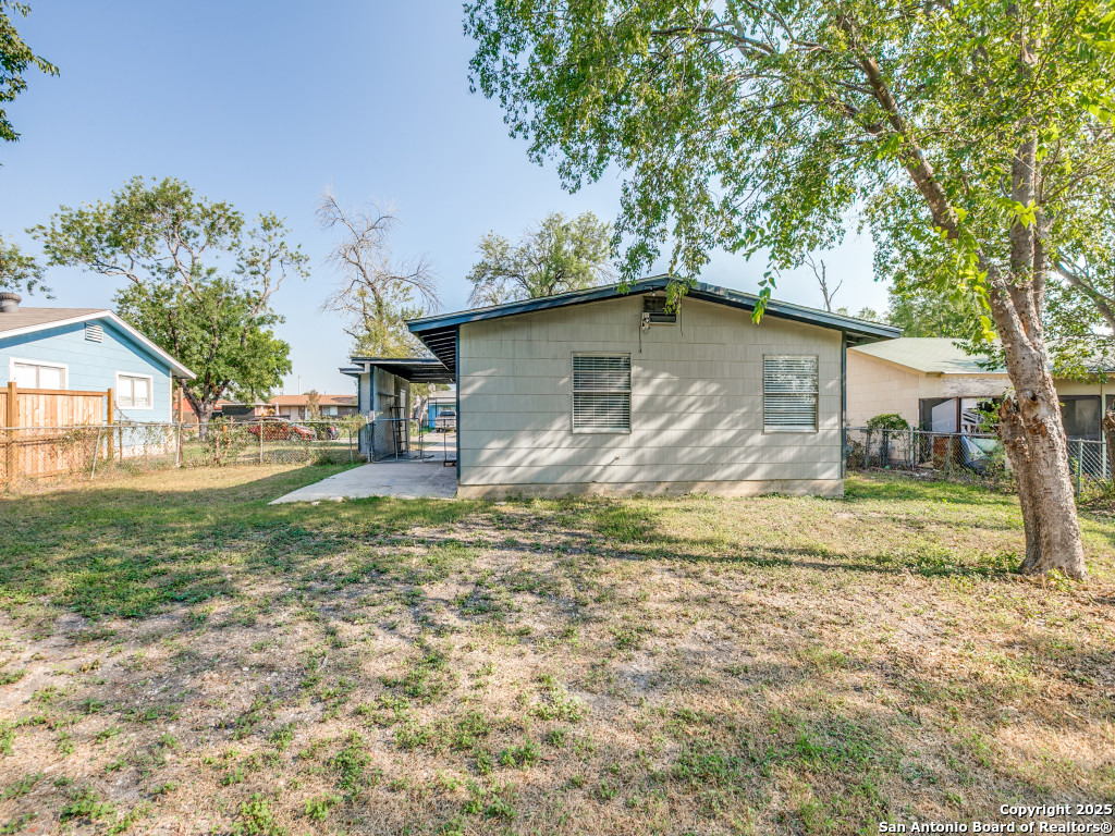 5830 Castle Yard