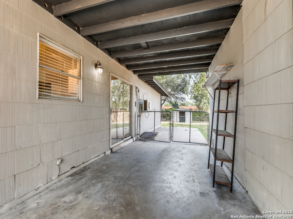 5830 Castle Yard