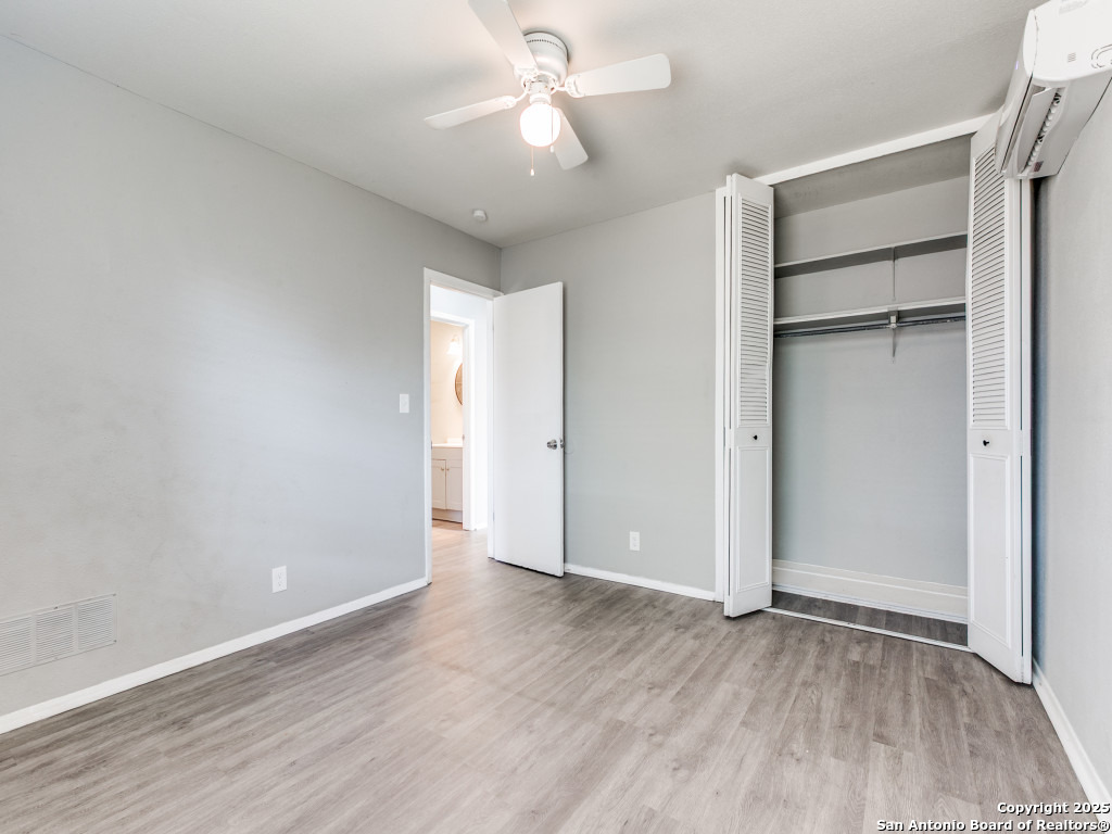 5830 Castle Yard