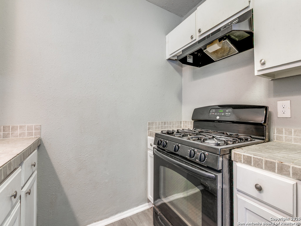 5830 Castle Yard