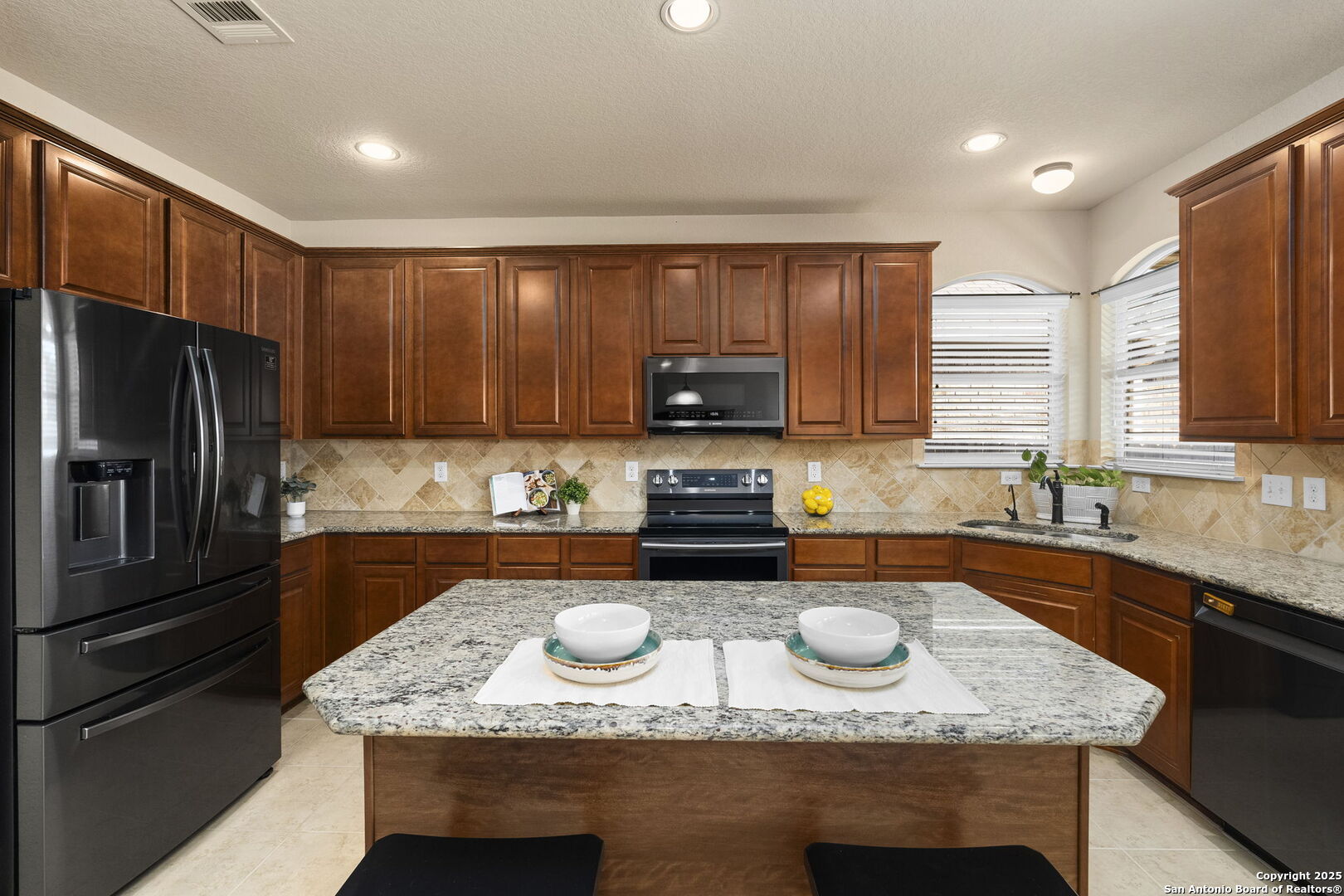 518 Eldridge Dr