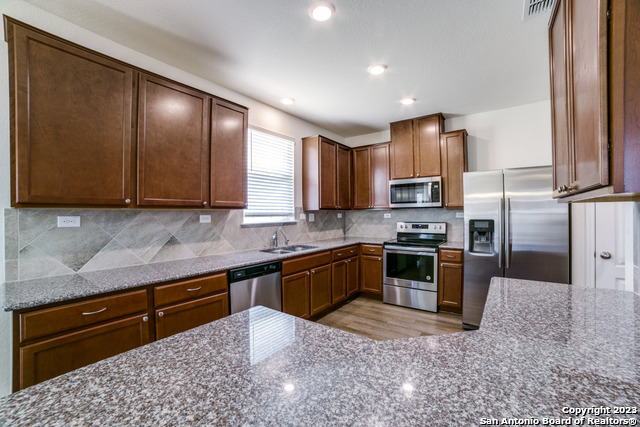 8418 FORTUNA VALLEY