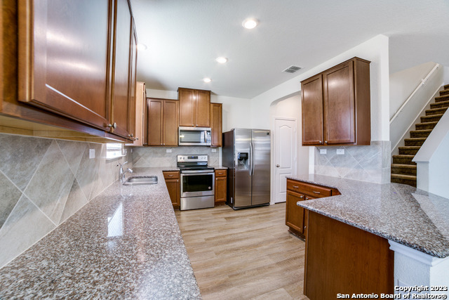 8418 FORTUNA VALLEY