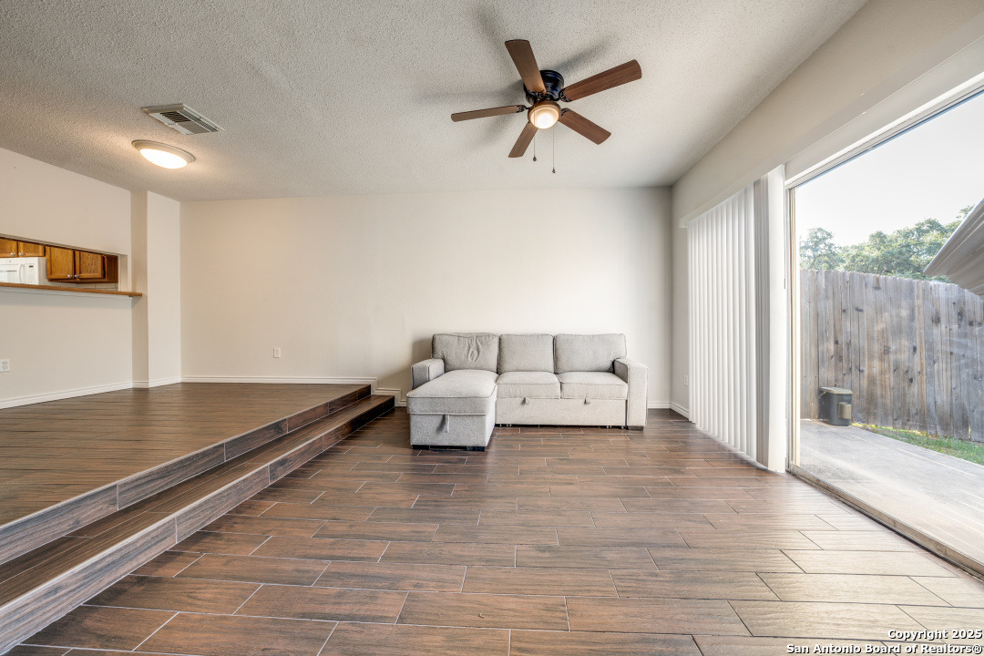 10254 Dover Ridge 204