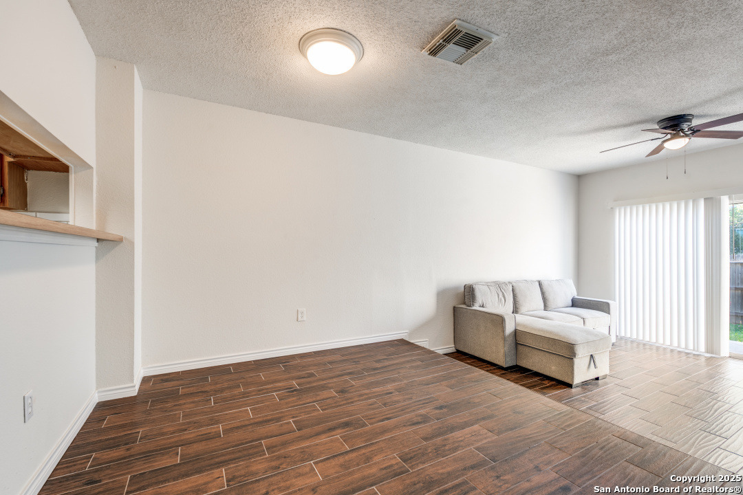 10254 Dover Ridge 204