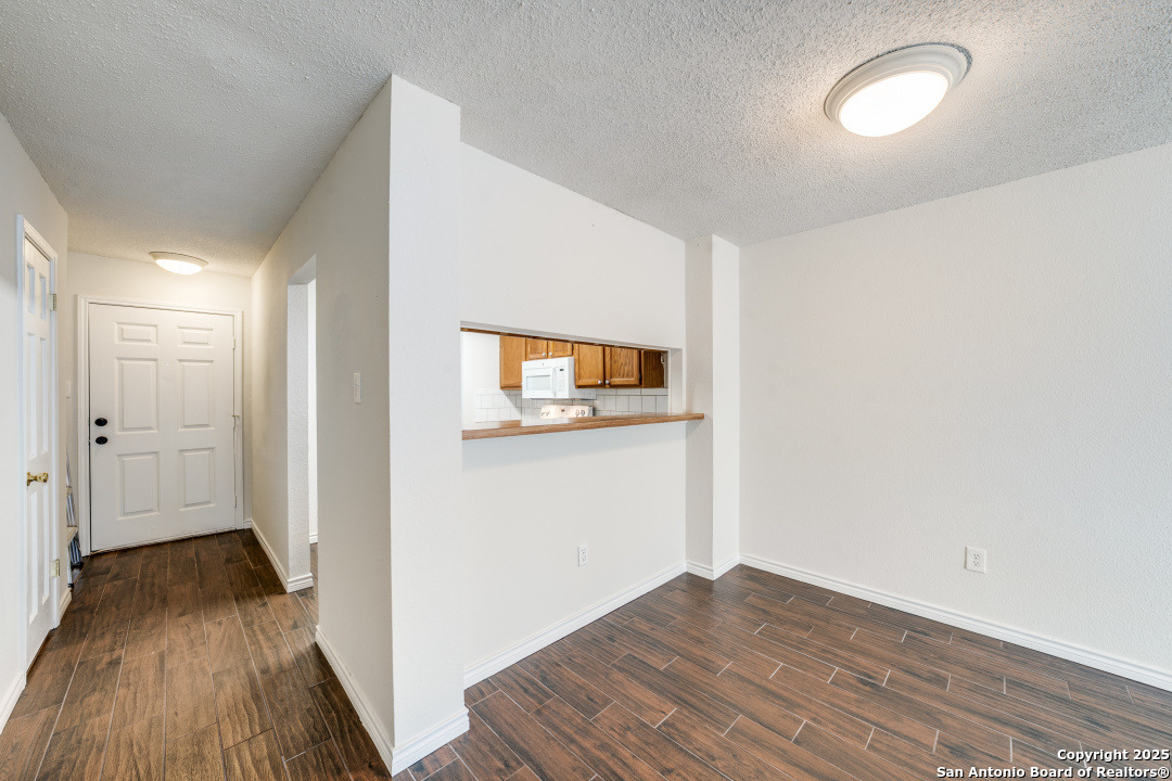 10254 Dover Ridge 204