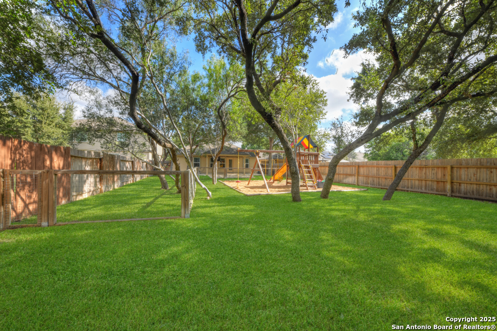 11750 Autumndale