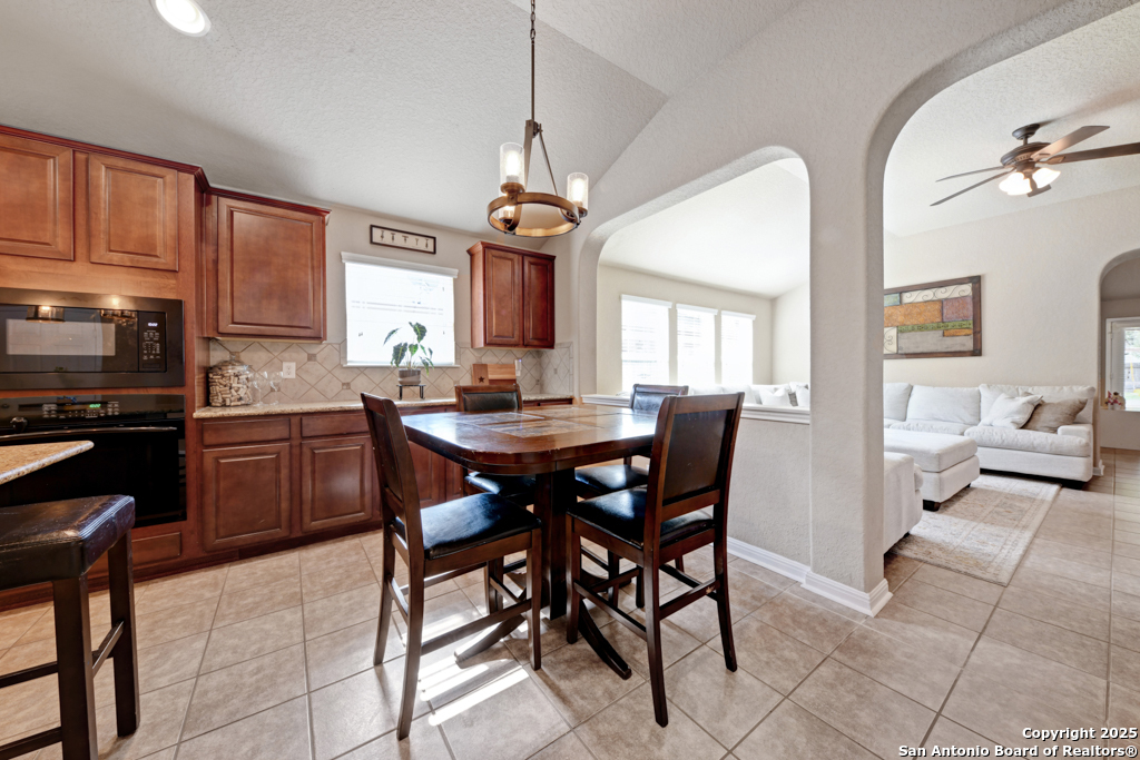 11750 Autumndale