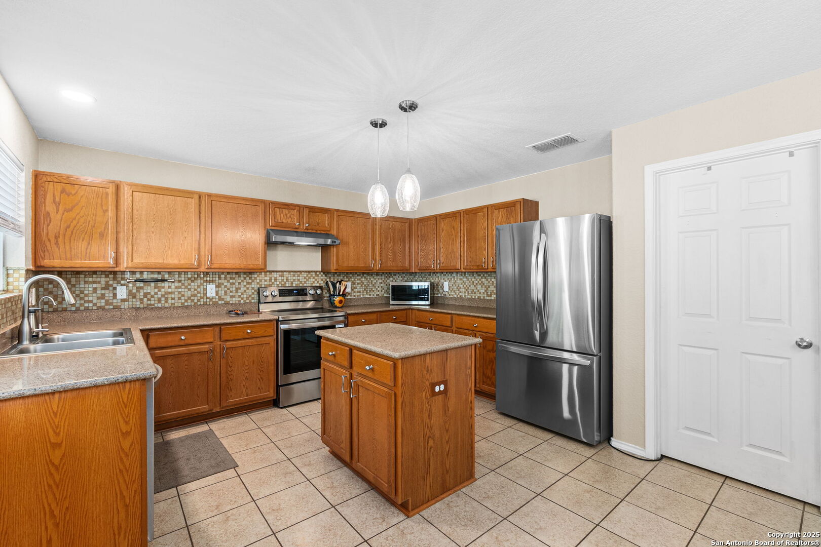 11619 Greenwood Oak
