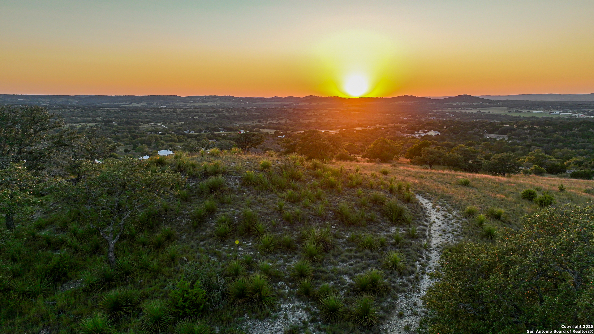 FAR HILLS RANCH Tract 3