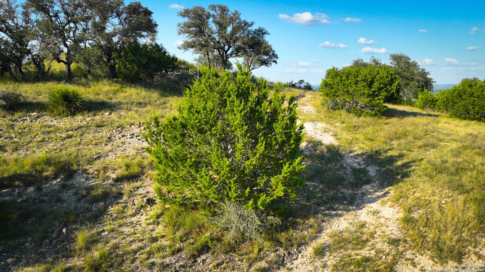 FAR HILLS RANCH Tract 3