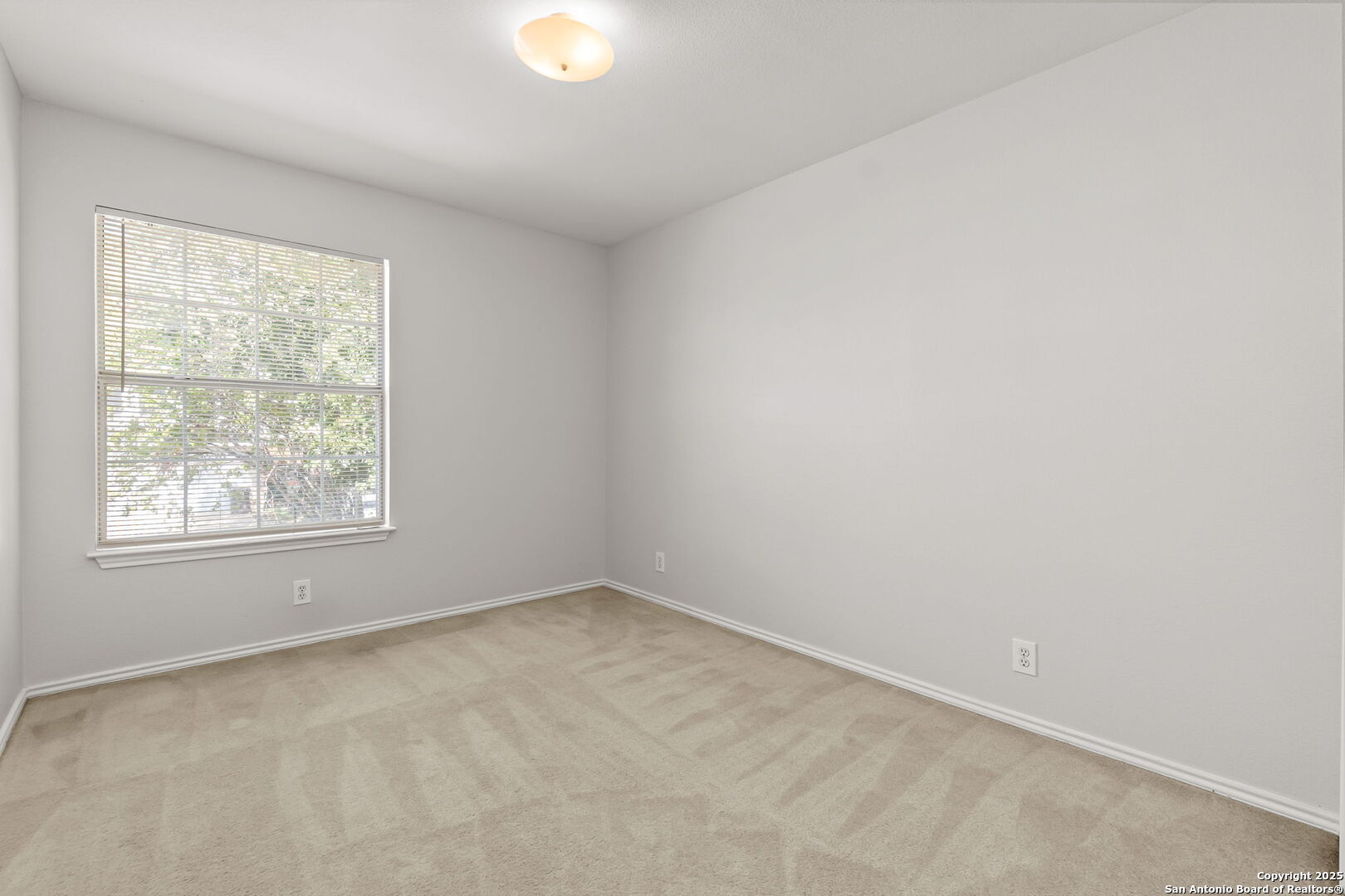 9406 Gillcross Way