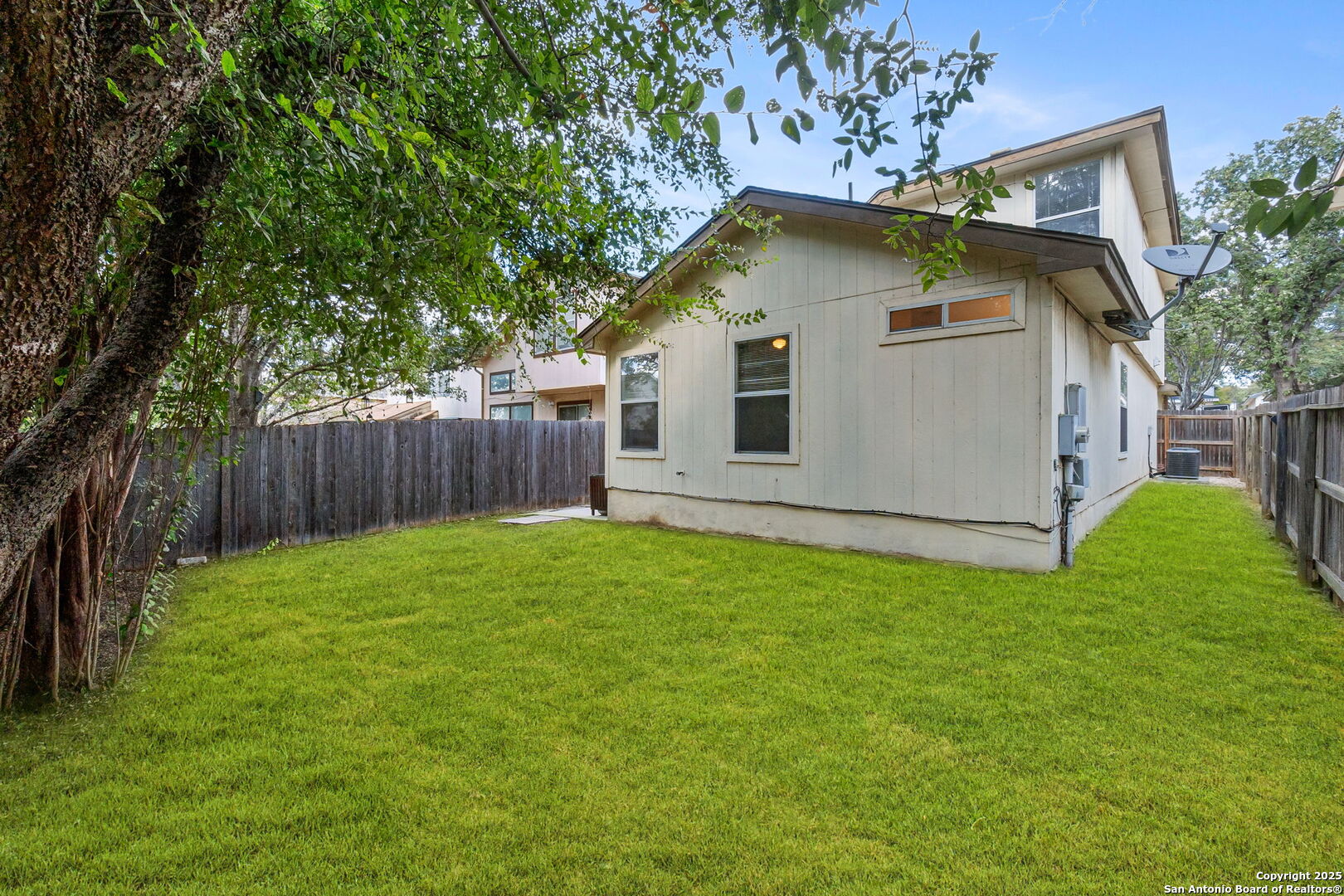 9406 Gillcross Way