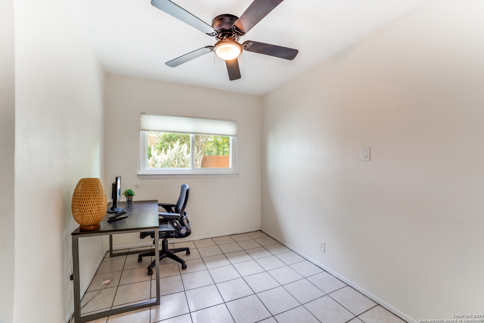 6775 Hickory Springs