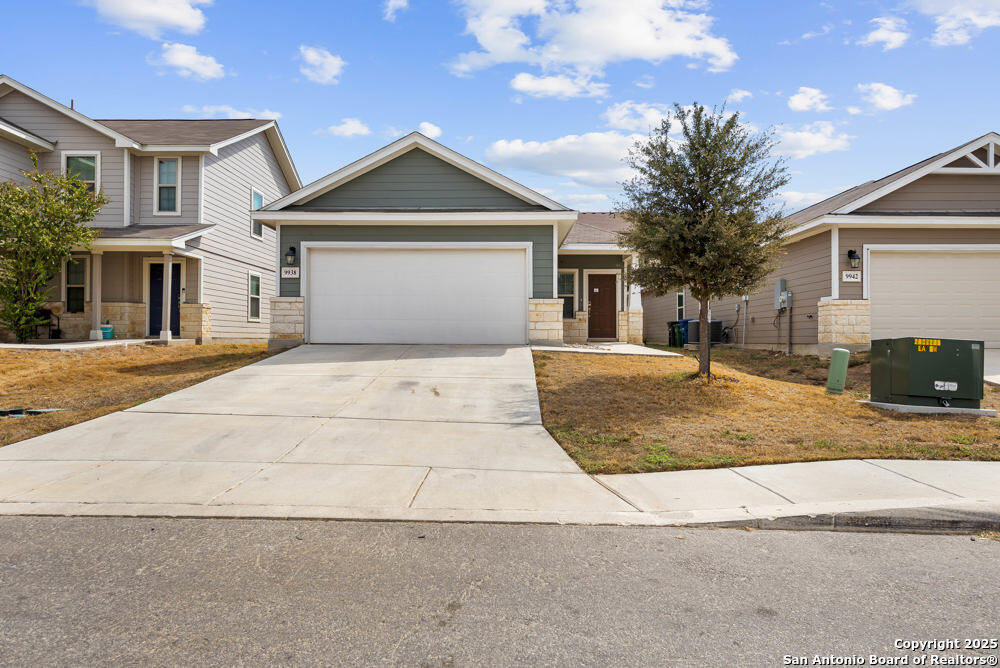 9938 rancho real