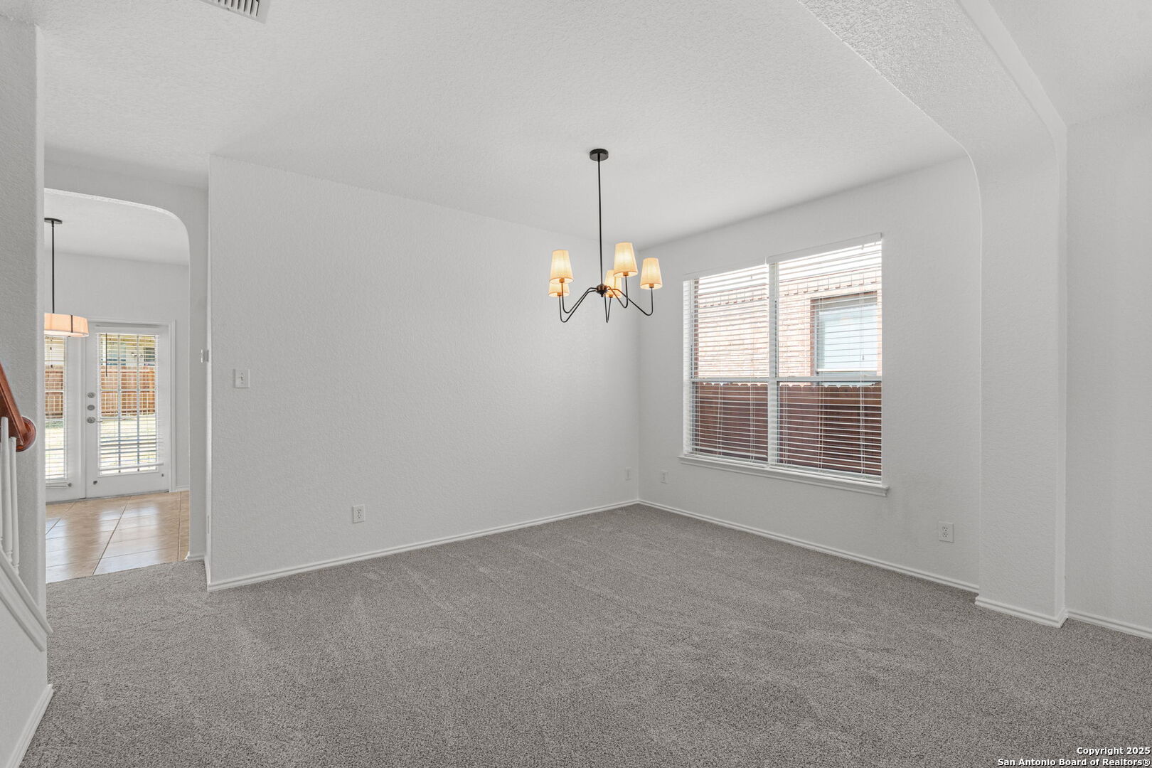 12206 Medina Mill