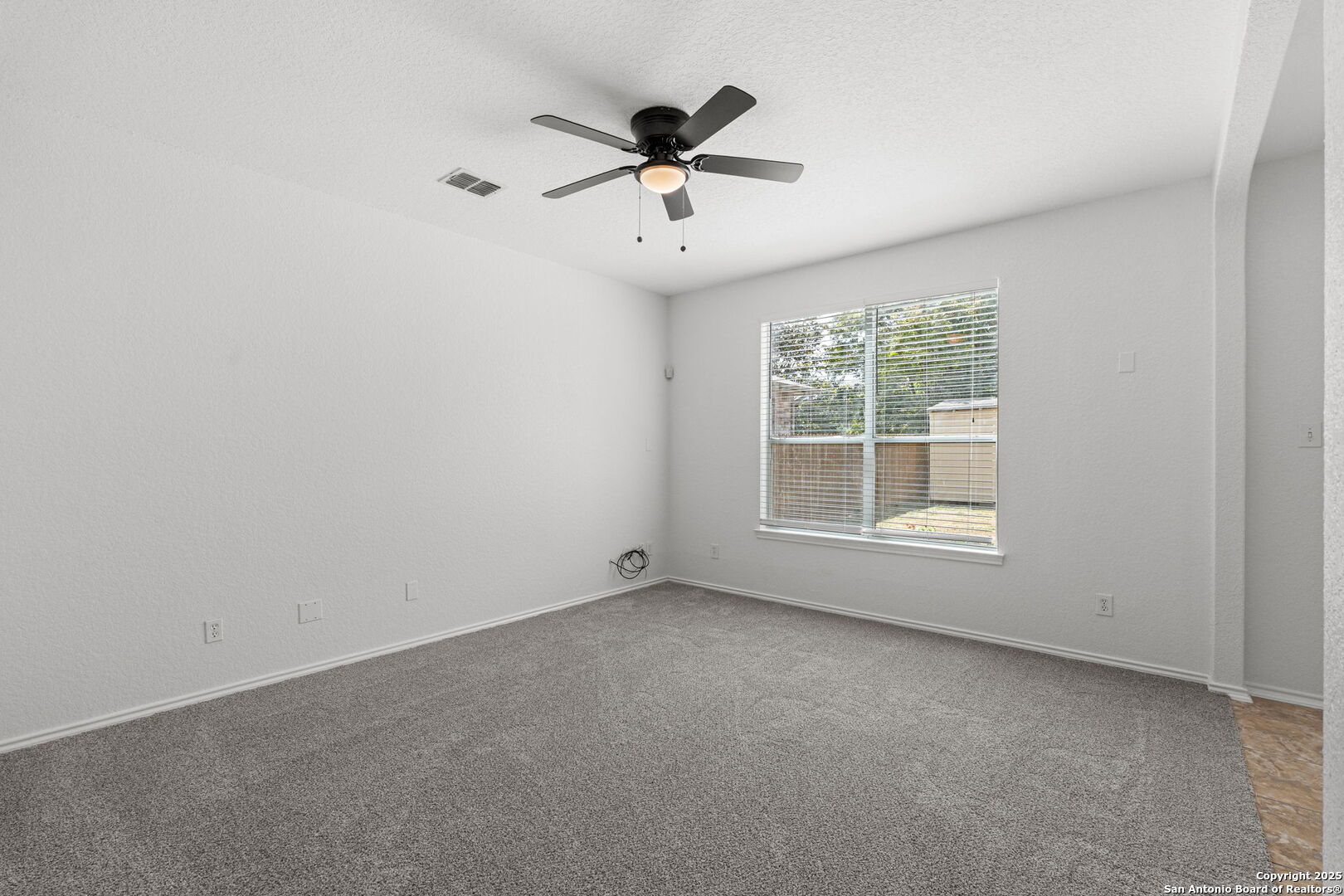 12206 Medina Mill