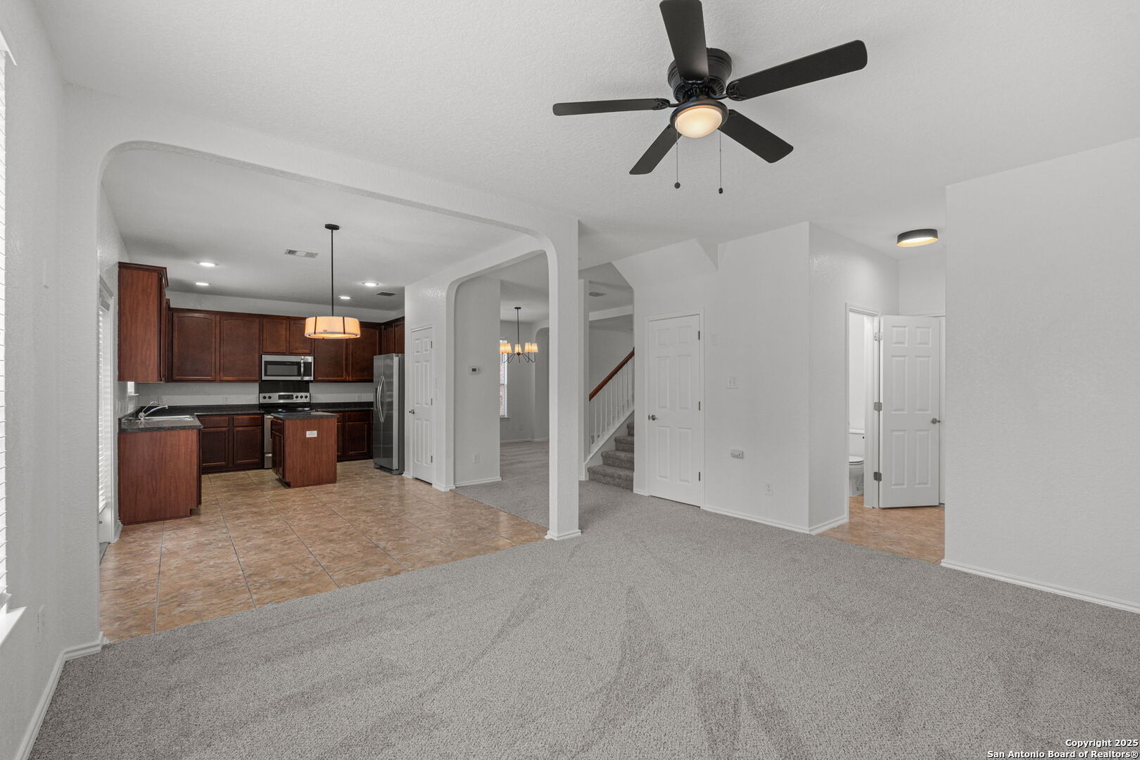 12206 Medina Mill