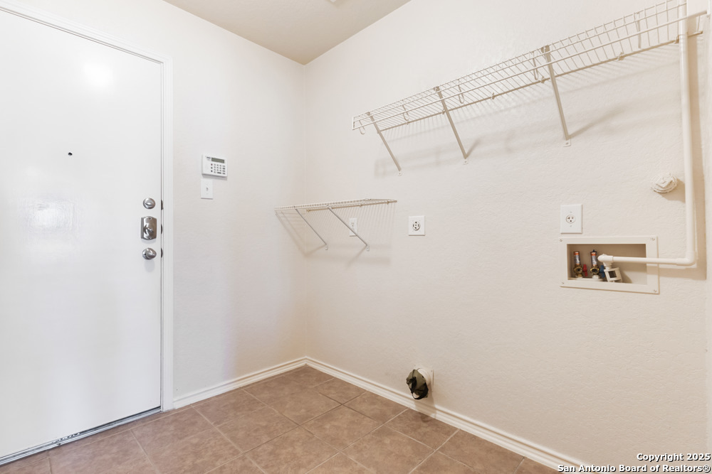 318 Birkdale