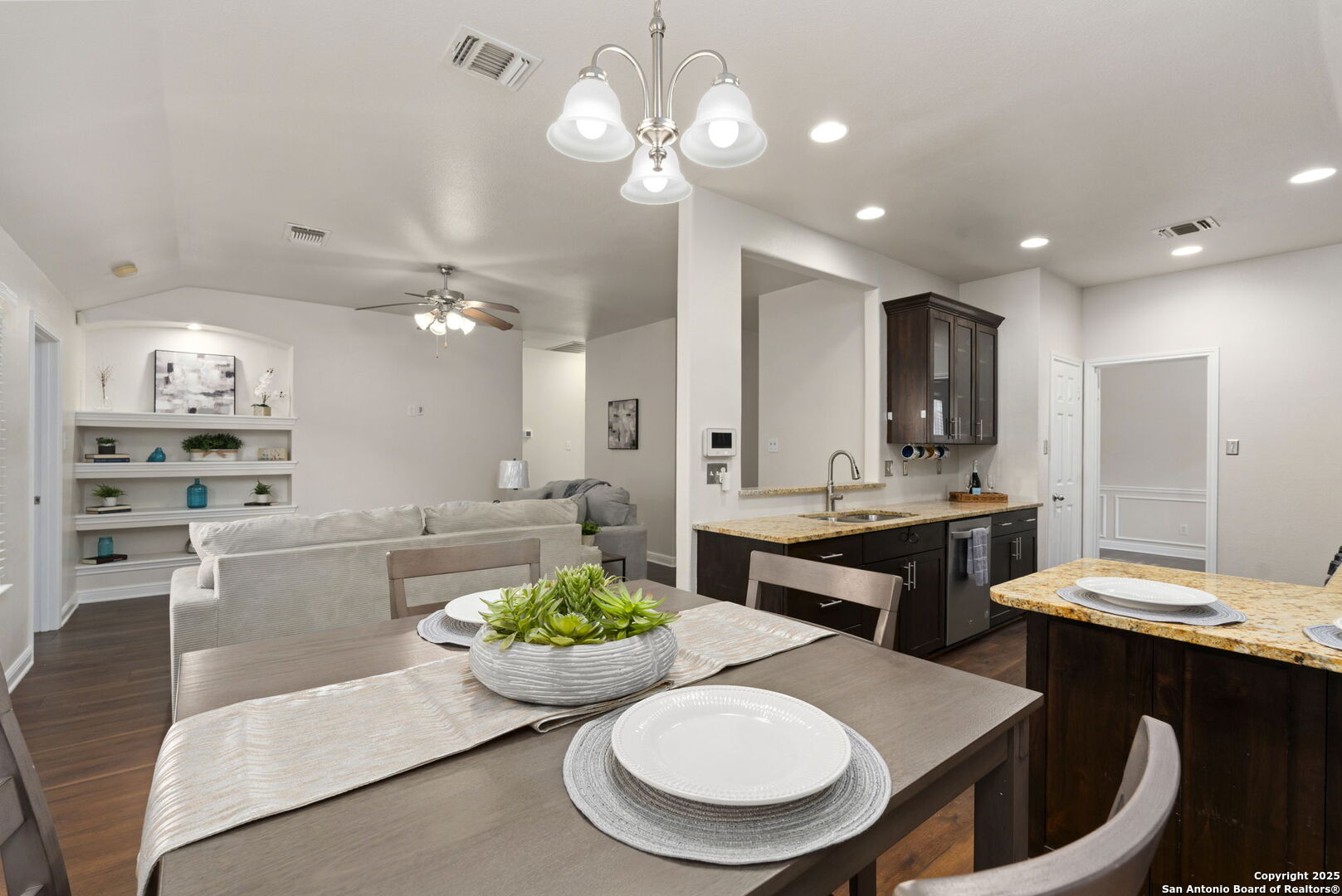 6307 Parkland Oaks