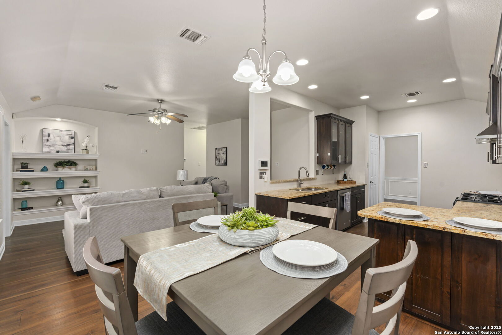 6307 Parkland Oaks
