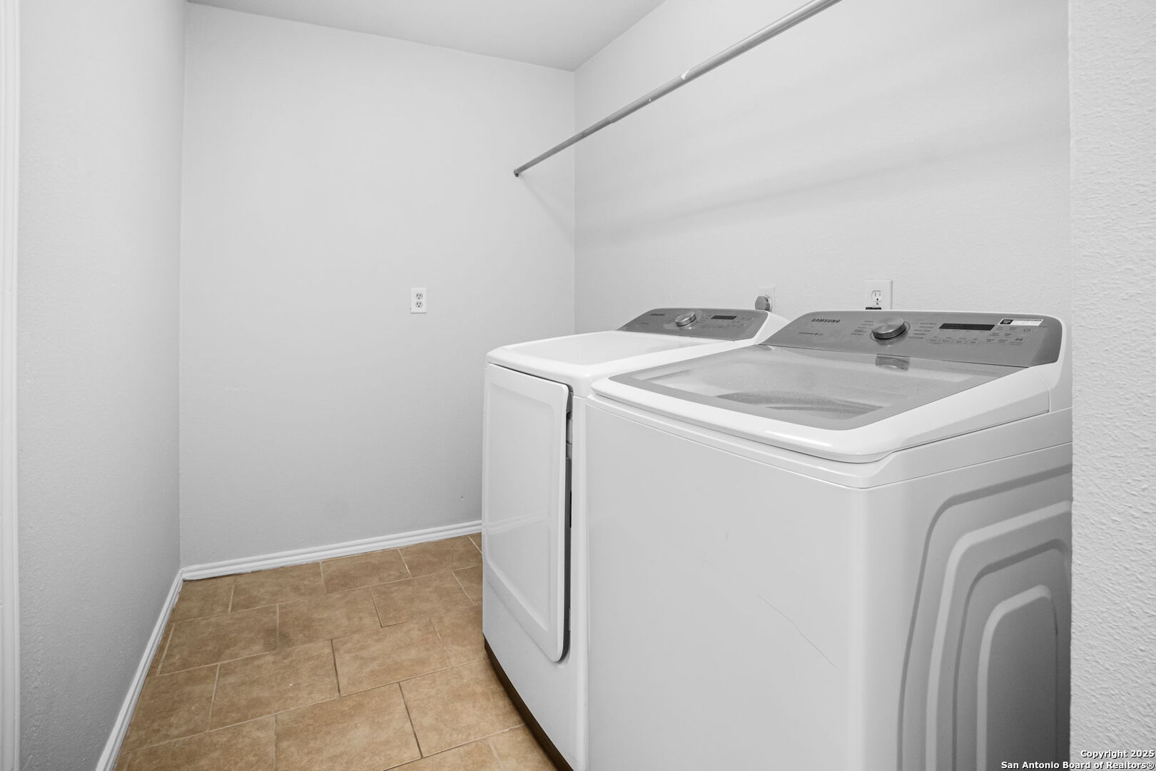 1830 Highland Mist Ln