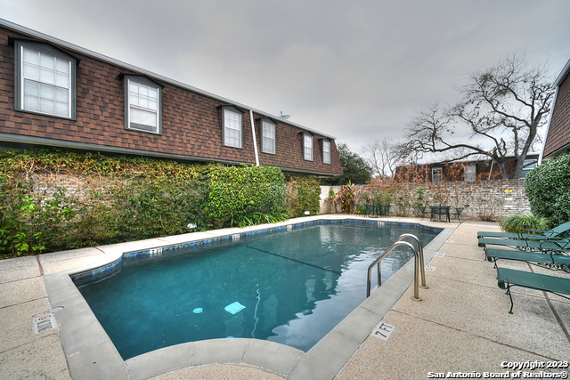 1045 SHOOK AVE 148 J