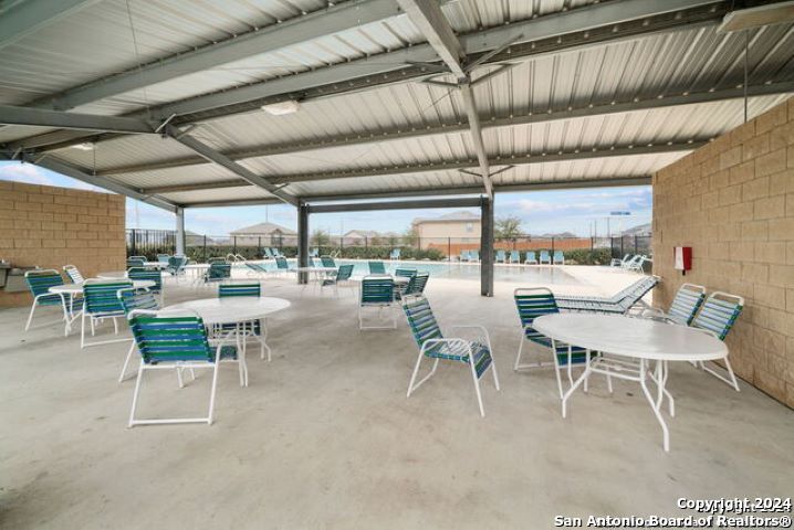 11423 BLACKMORE LEAP