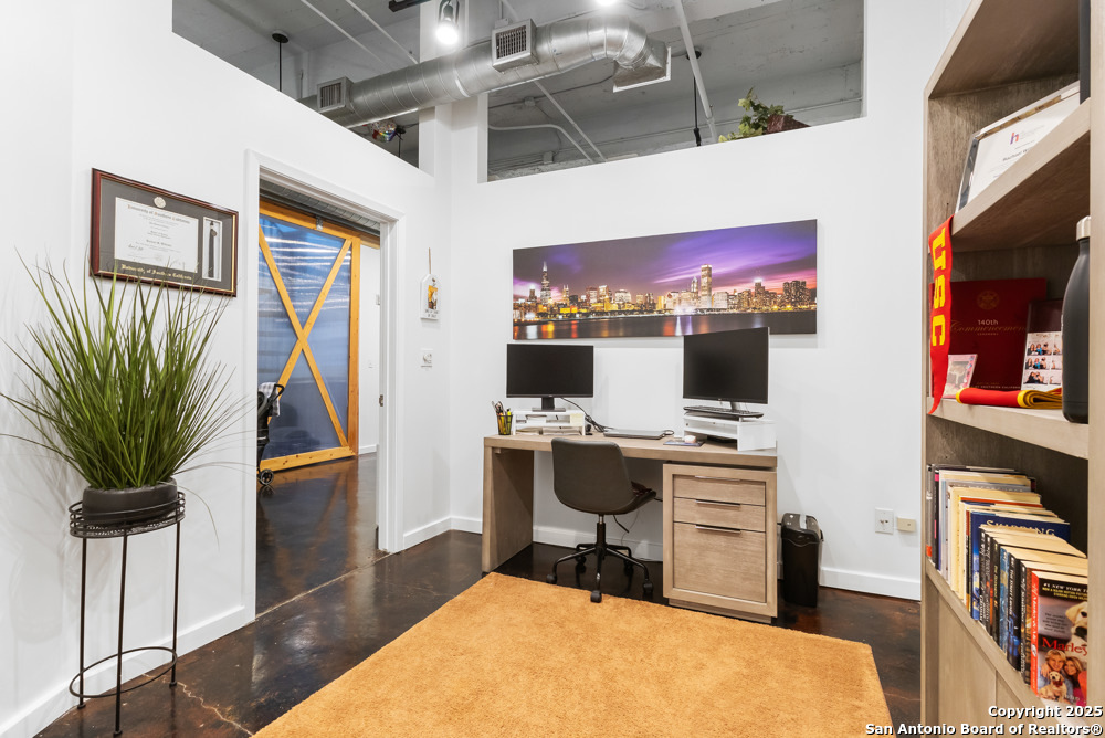 1339 S Flores 203