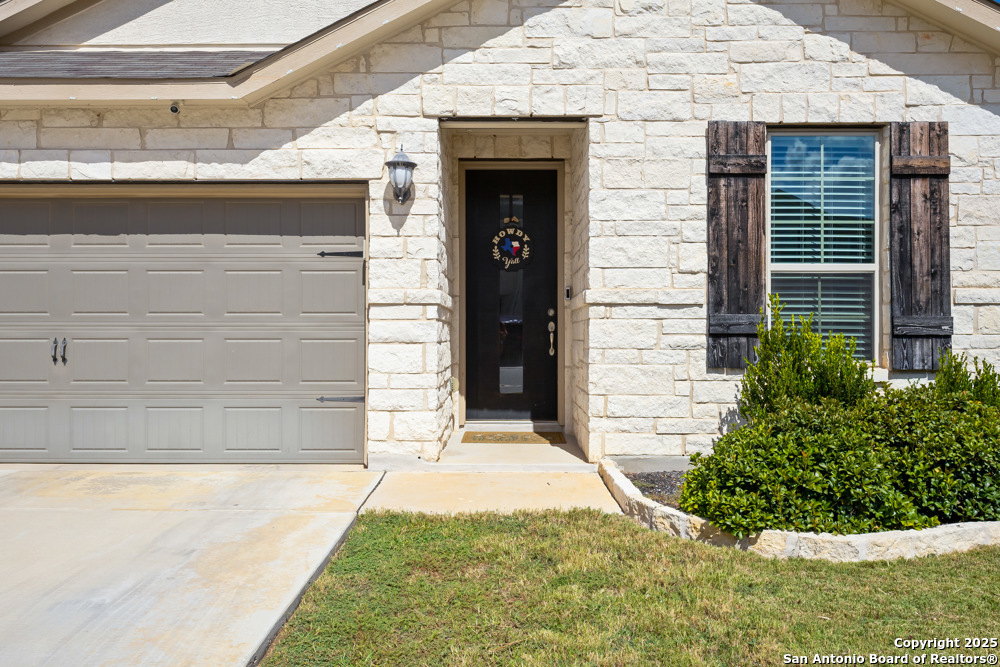 2343 greystone