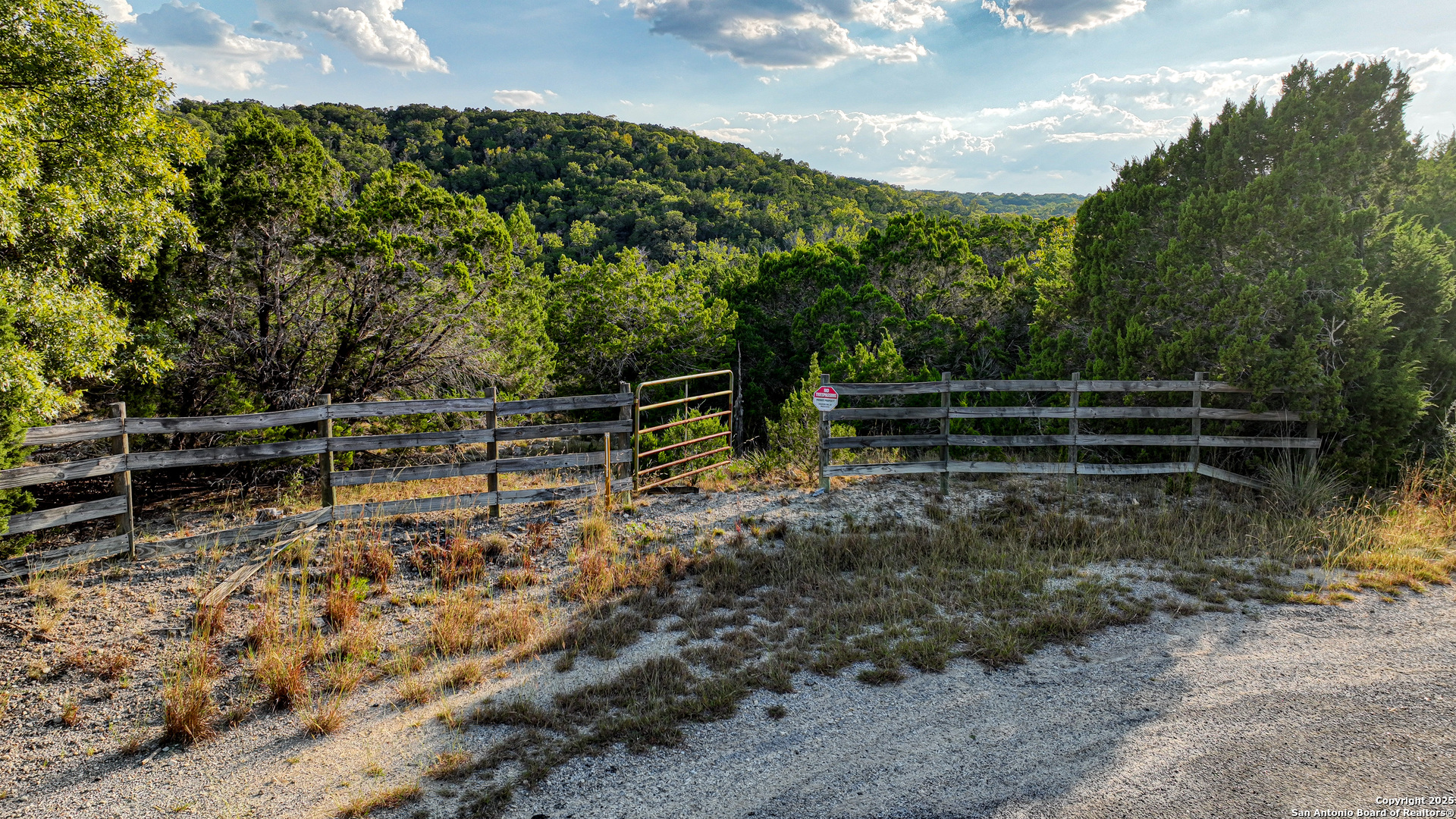 417 Sparkling Springs