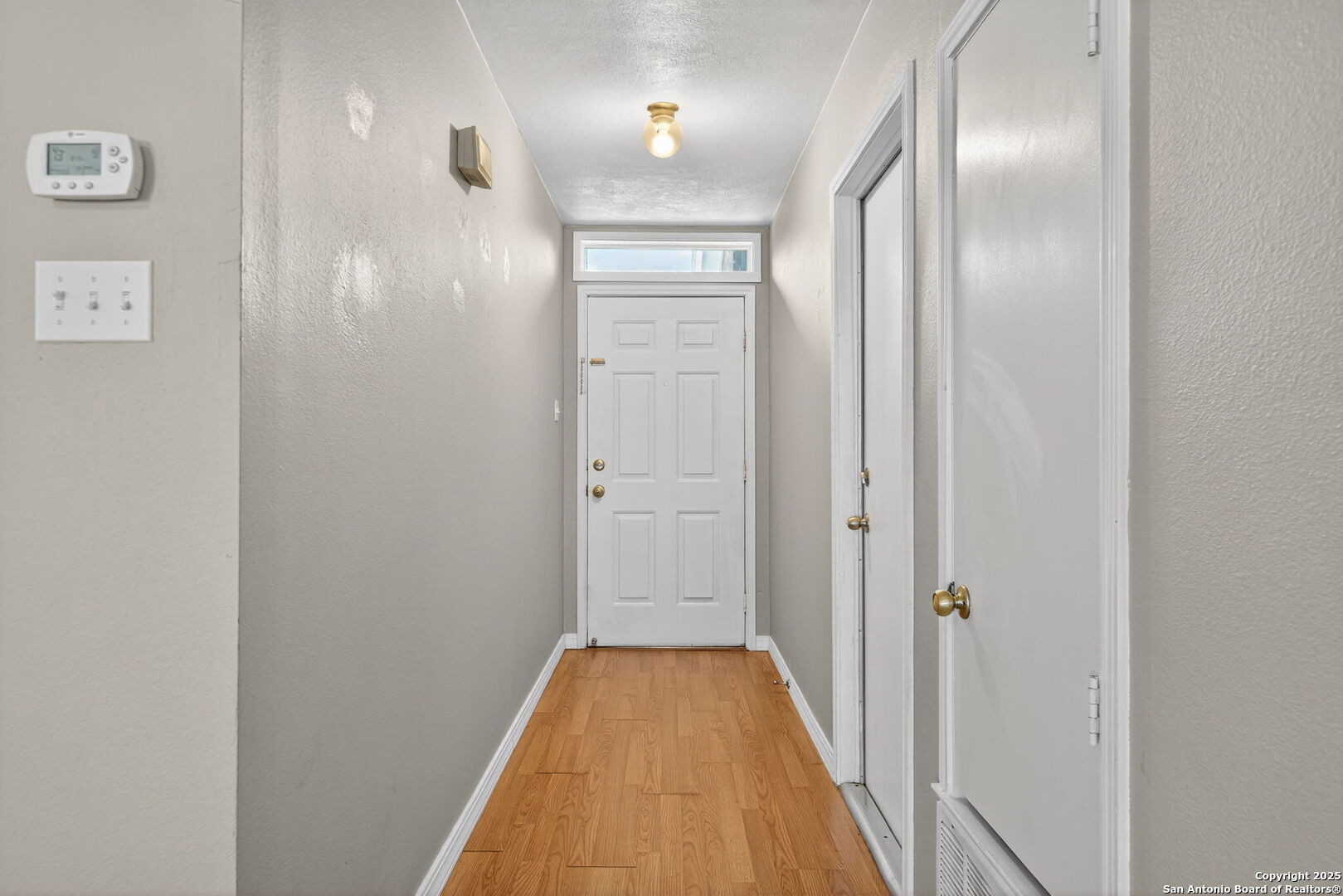 824 Garden Meadow