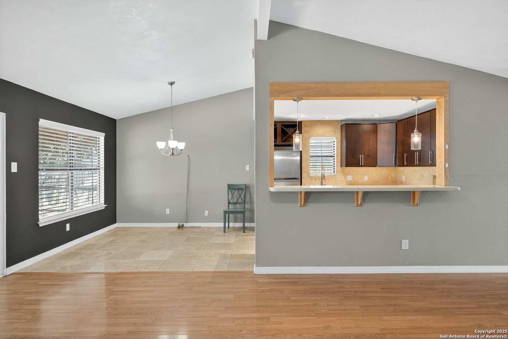 824 Garden Meadow