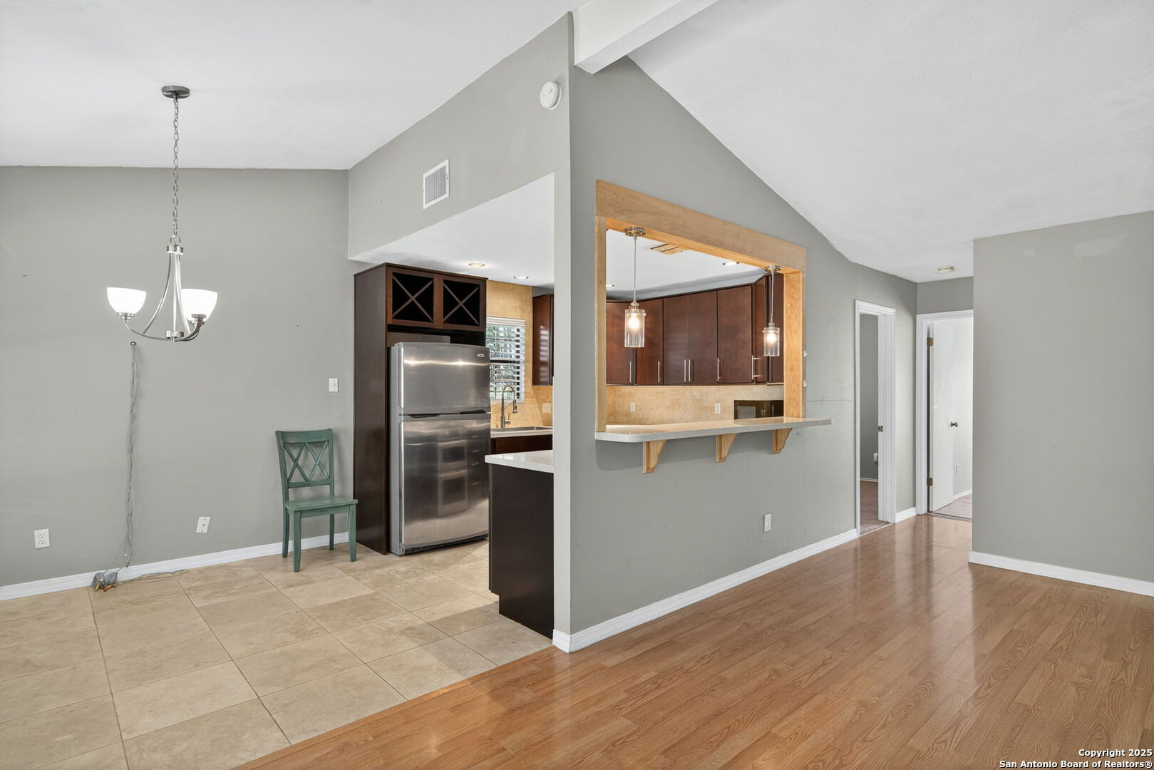 824 Garden Meadow