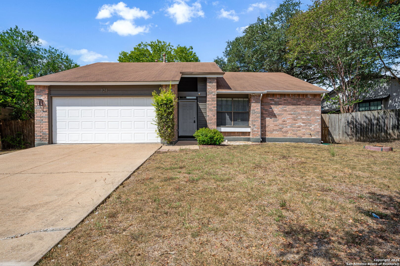 824 Garden Meadow