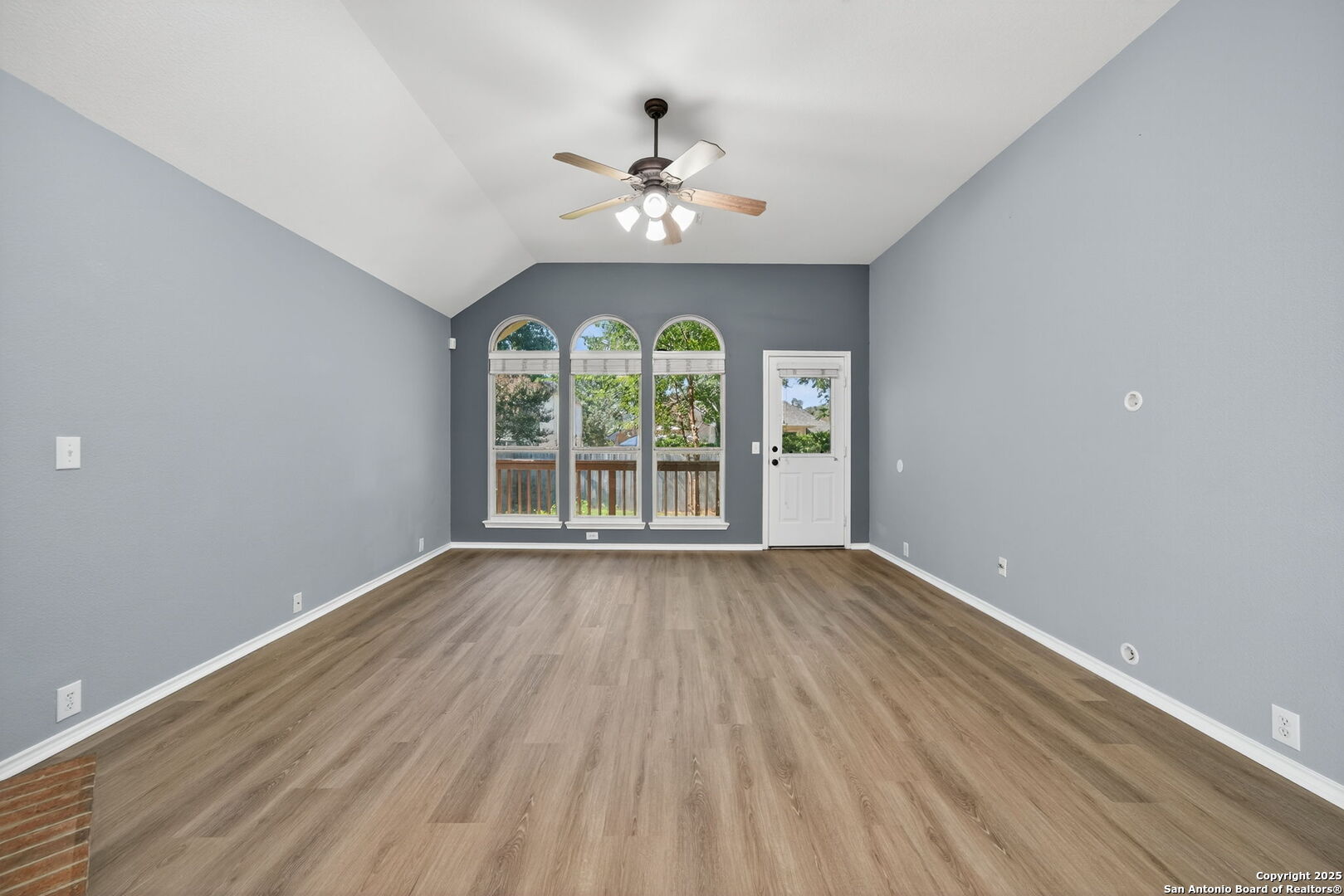 4525 Ridge Canyon