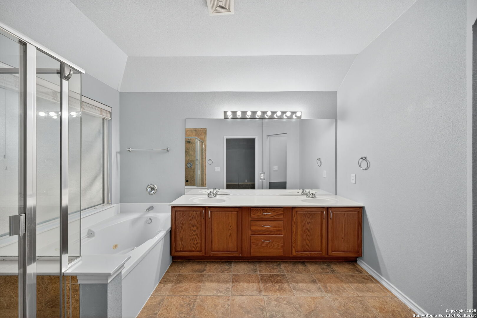 4525 Ridge Canyon